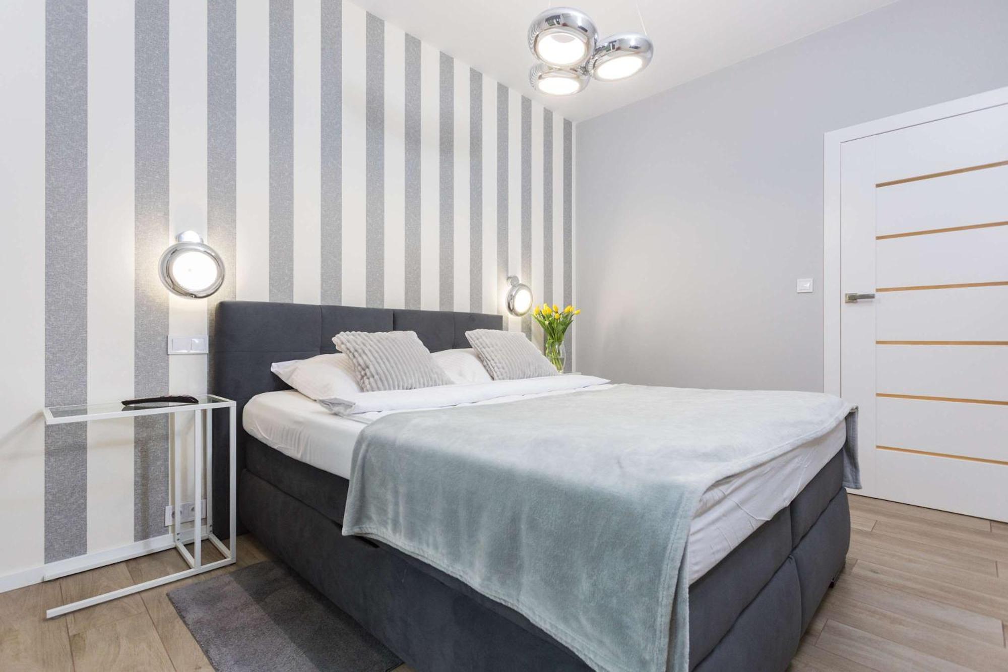 Nadwislanska With Air Conditioning Near Kazimierz By Renters Apartment *