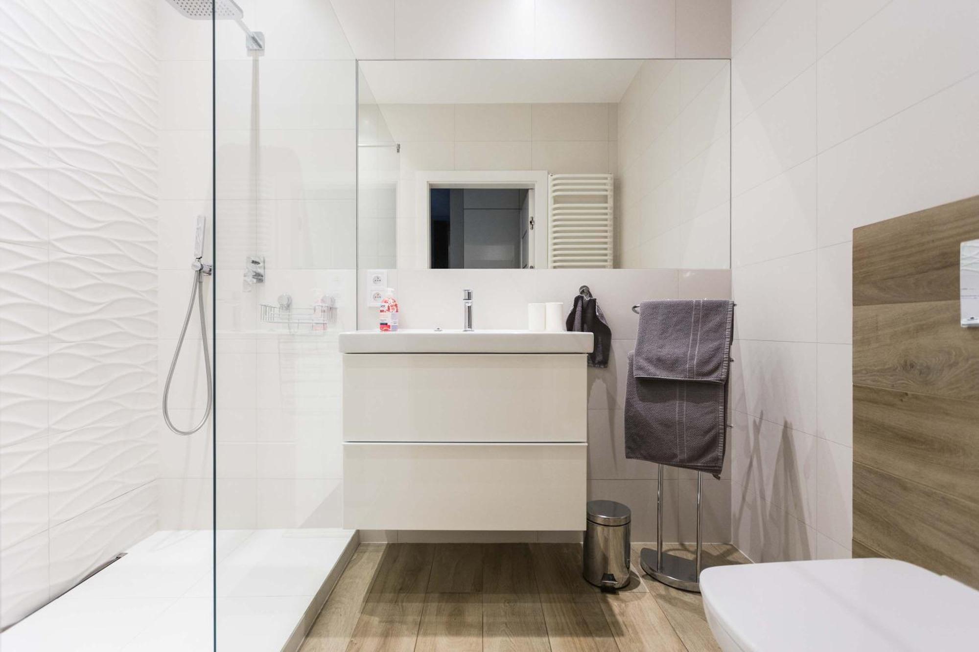 Nadwislanska With Air Conditioning Near Kazimierz By Renters * Krakow